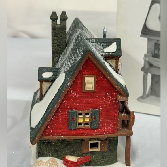 Vintage Heritage Village Collection “Santa’s Woodworks” Village Piece - Picture 5 of 5